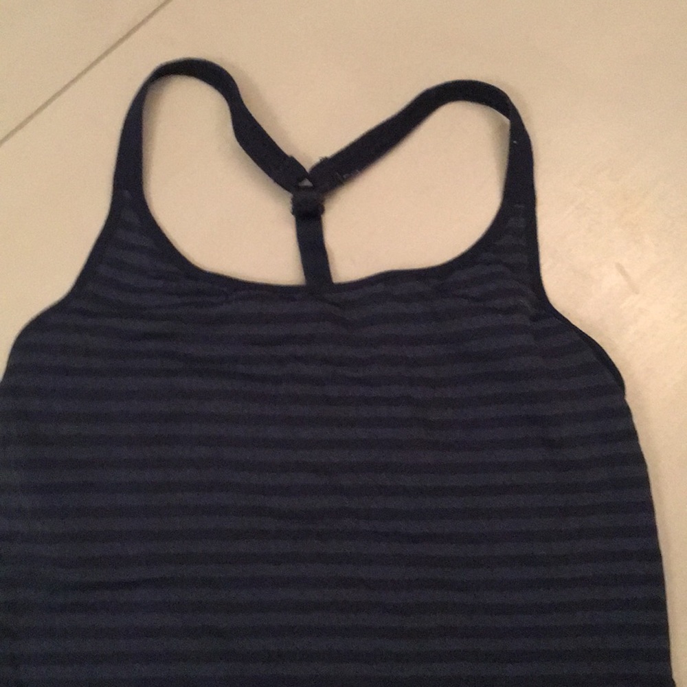 Athleta tank - Picture 2 of 6